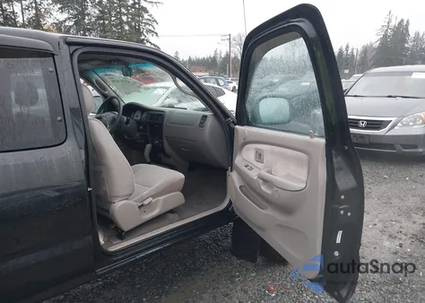 2002 Toyota Tacoma Prerunner V6 from USA, damaged, VIN 5TESN92N72Z010549